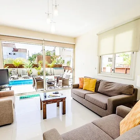 Kapparis Holiday Villa 018 *